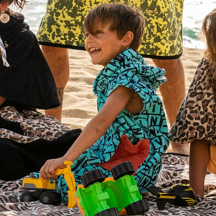 Baby Poncho Lettrage All-In 4 Baby Poncho Lettrage All-In – Image 2