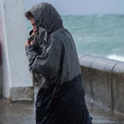 All-In Storm Vest -Équipement De Surf Soldes 2024 storm vest 4